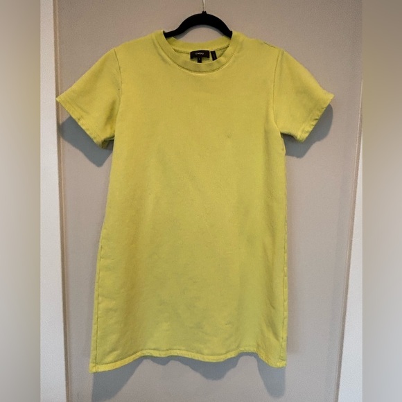 Theory Dresses & Skirts - Theory Lemon Short Sleeve Sweatshirt Dress